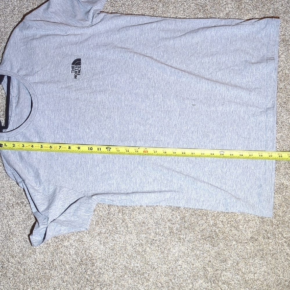 The North Face Light Gray Men's Tee - Picture 7 of 10